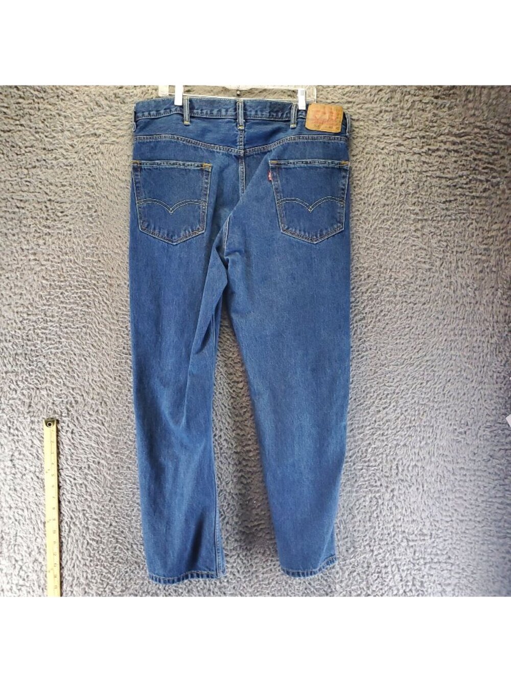 Levis Jeans Mens Size 40x30 Blue 550 Relaxed Fit Tapered Leg Denim Classic *Read